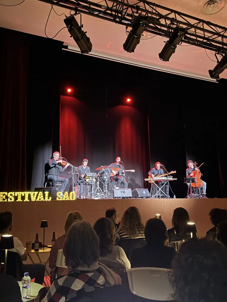 Blaumut emociona Bellvís en el darrer concert del Festival Saó