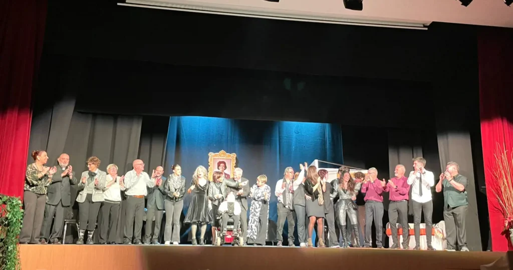 Teatre la Portalada : Un funeral de mort.
